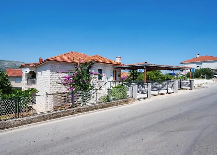 Pazanin * Trogir