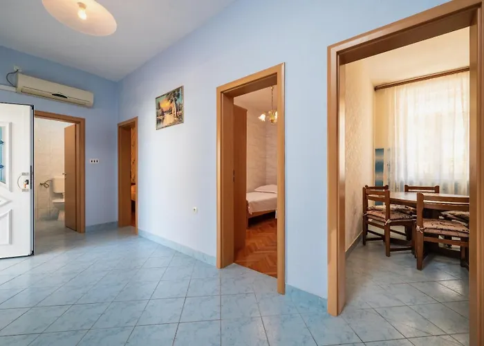 Apartman Pazanin *